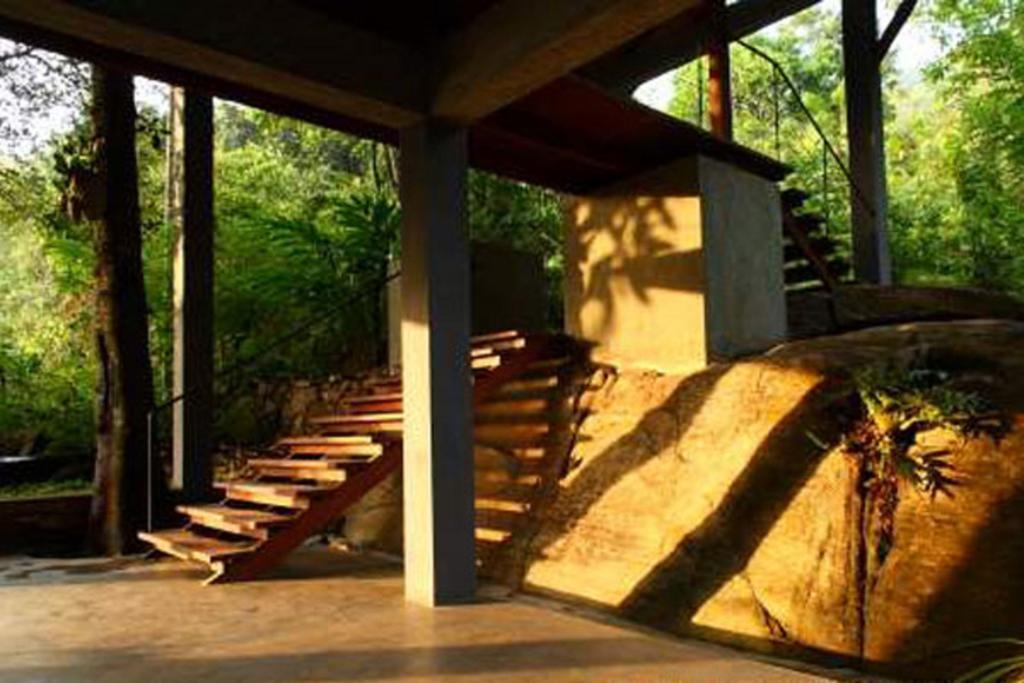 Bandura Kalawana - Rainforest Bungalow Exterior photo